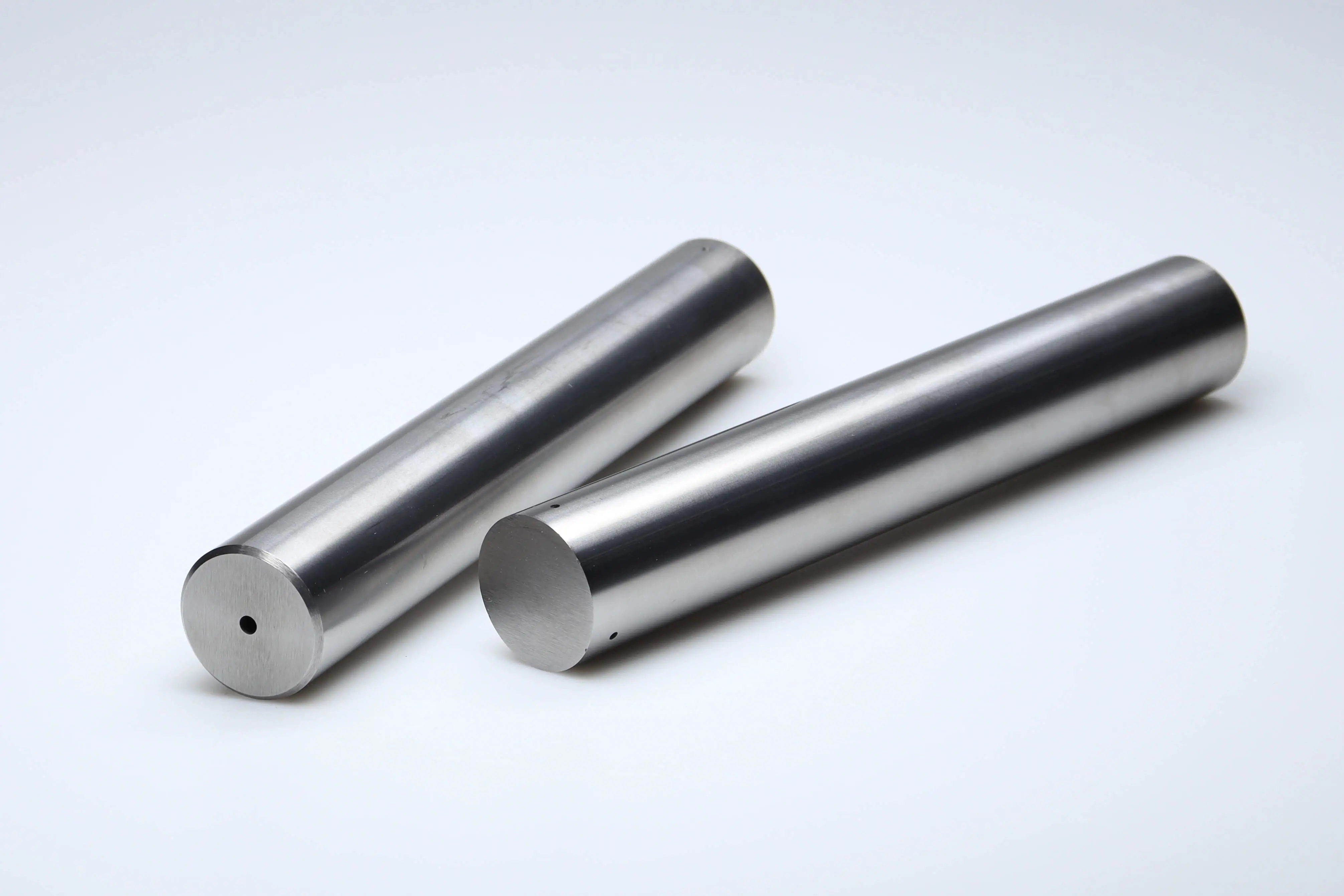 Carbide rod with 1 central coolant hole and multiple Y-exits